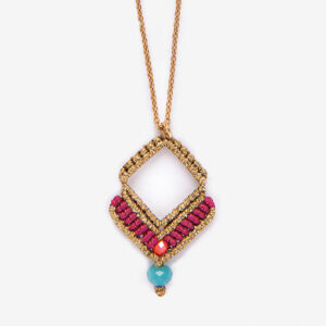 Handmade-Necklace-Levante-makrame