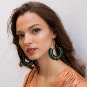 Esperides-Green-handmade-earrings-macrame